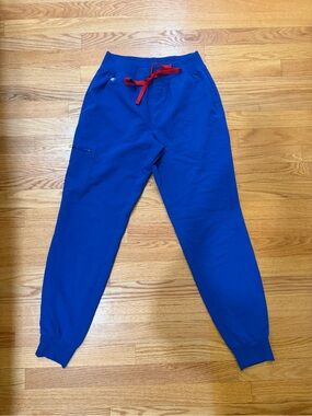 FIGS Zamora jogger